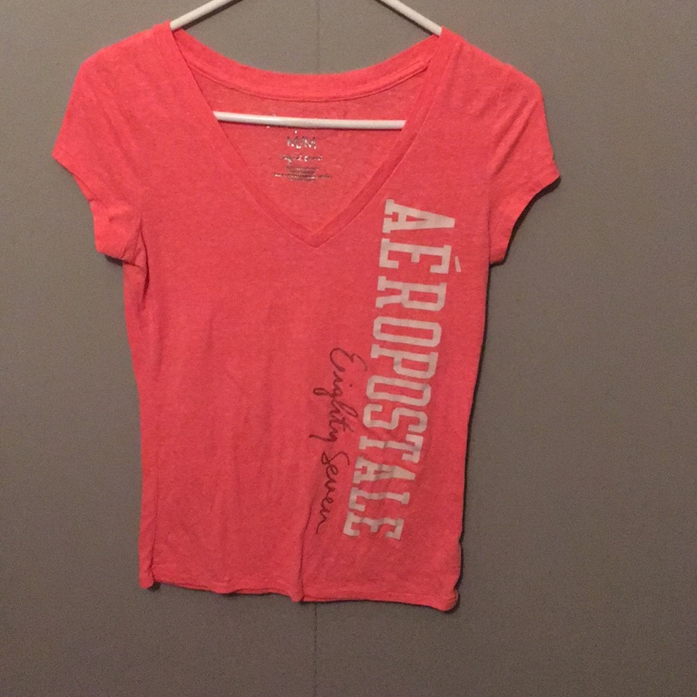 Medium coral/pink Aeropostale t-shirt